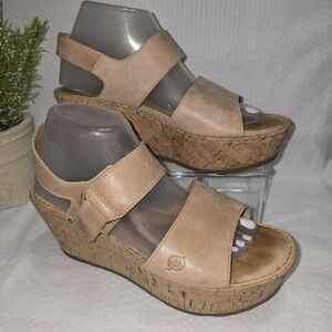 Born Tan Leather Sandal Cork Wedge Womens